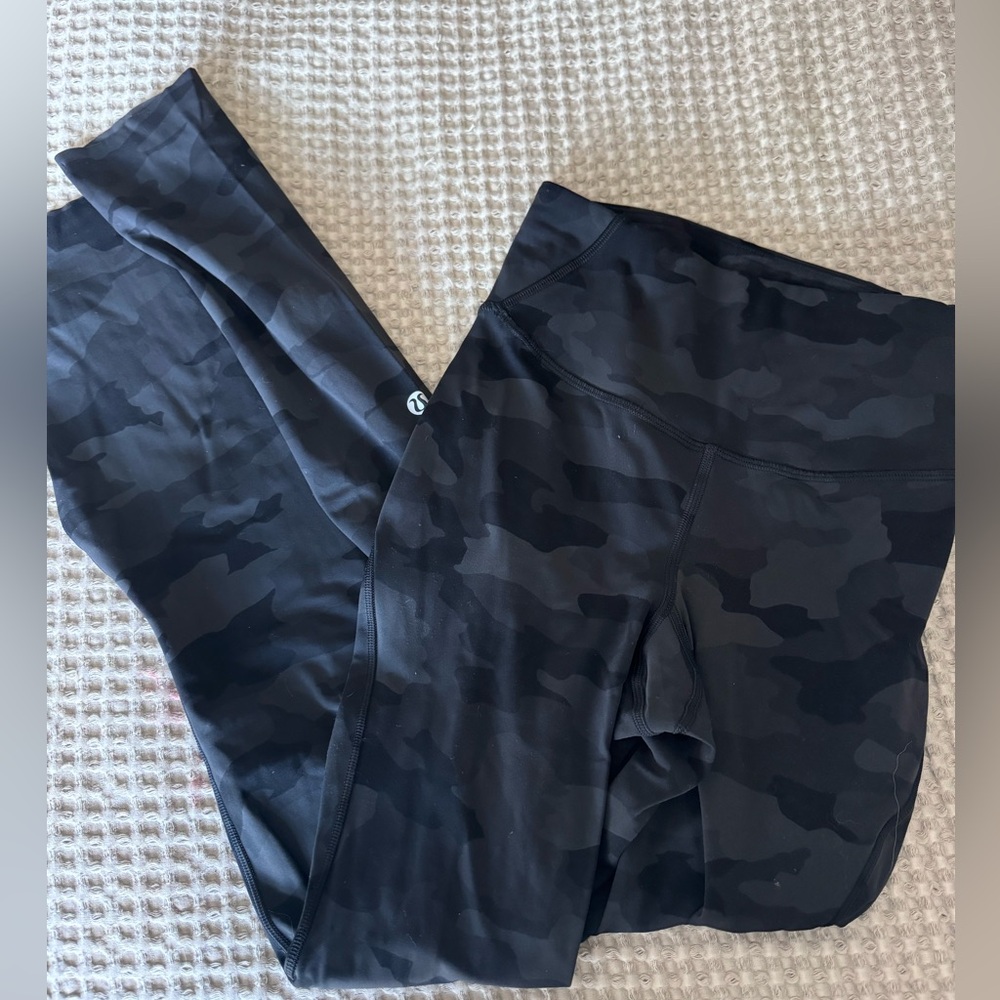camo lululemon leggings